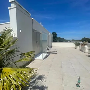 attico-con-terrazzo-e-parcheggio-privato.hotelinveneto.com/
